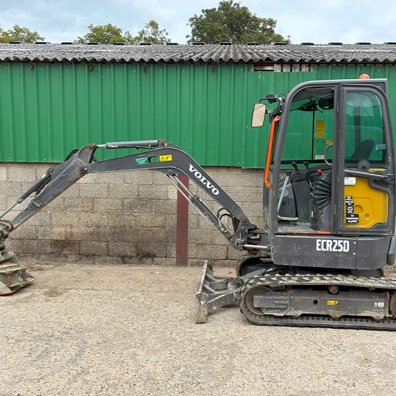 3T Excavator Volvo ECR25D 2022